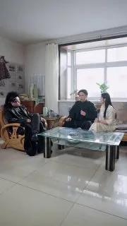 我在阳间当牛马，误入地府做阴差