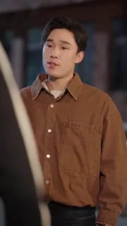 三轮车开成超跑：废品佬的逆袭