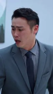 被弃后，我靠情报撩上千金